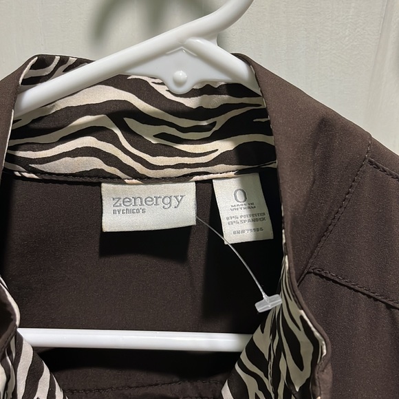 $8SALE Chicos Zenergy 0 Brown White Zebra Jacket Ret$79 Snap Up Sleeve - Picture 2 of 13